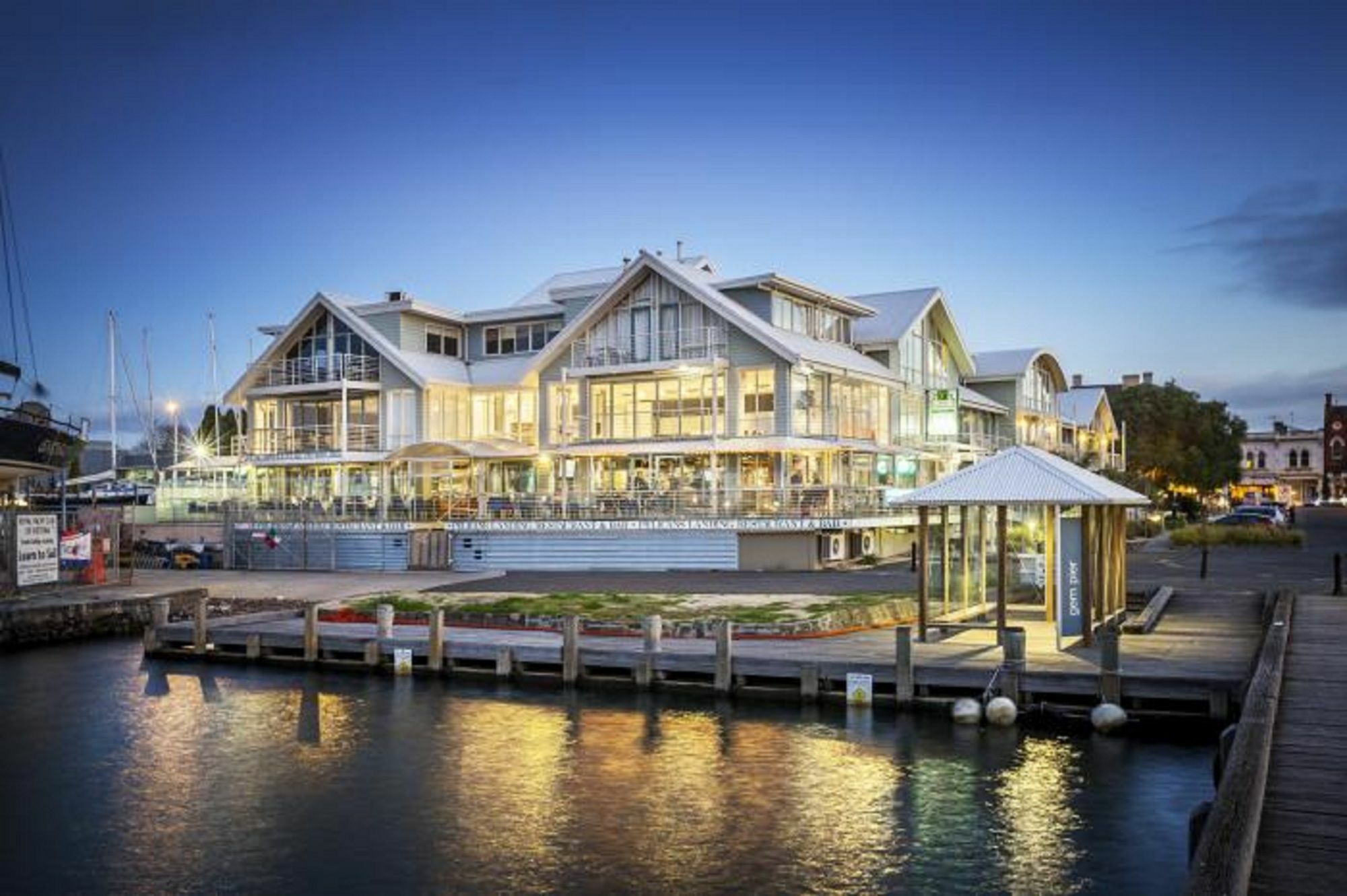 Aligned Corporate Residences Williamstown Buitenkant foto